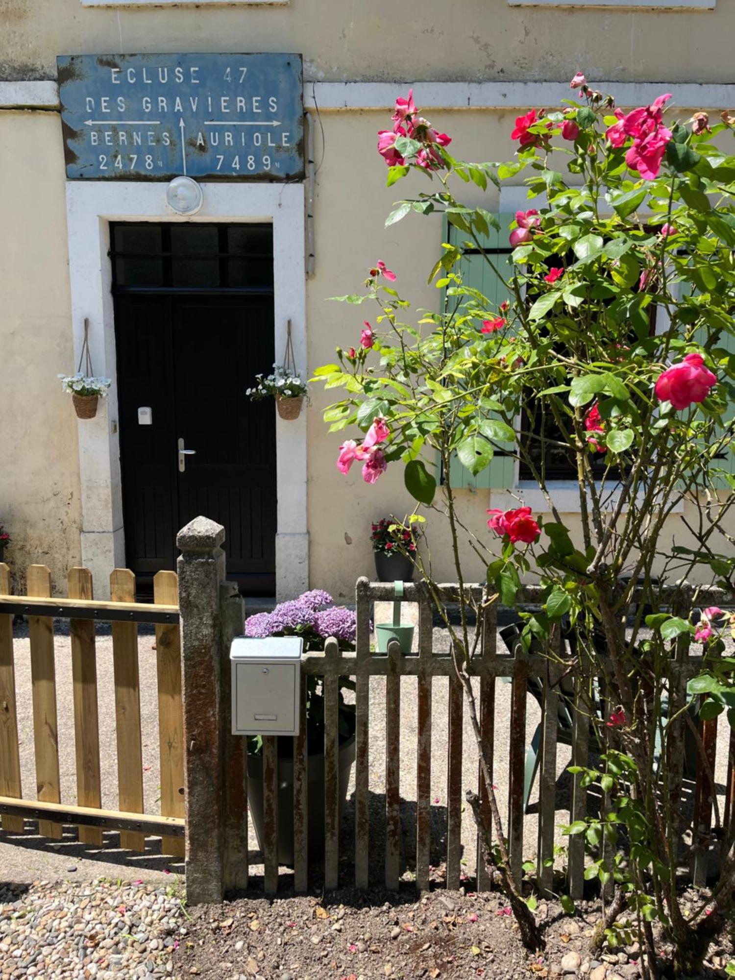 Maison Eclusiere Le Coup De Pompe Meilhan-sur-Garonne Eksteriør bilde